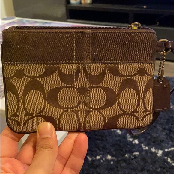 Authentic Coach Wristlet - Picture 1 of 4